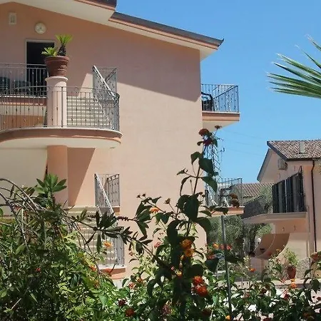 Aparthotel E La Cappella Del Convento 3*