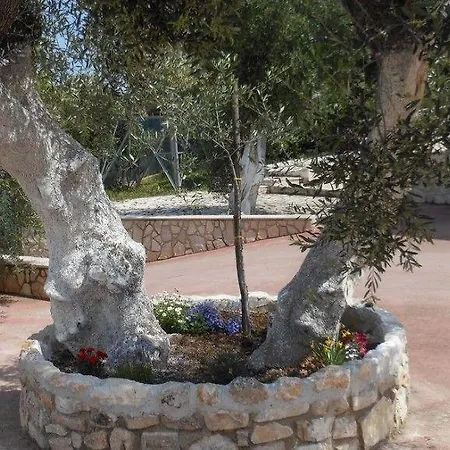 E La Cappella Del Convento Aparthotel 3*