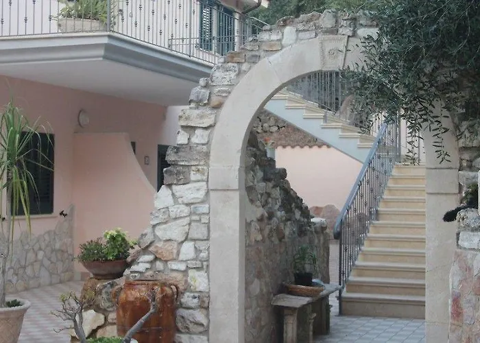 Lejlighedshotel E La Cappella Del Convento Rodi Garganico