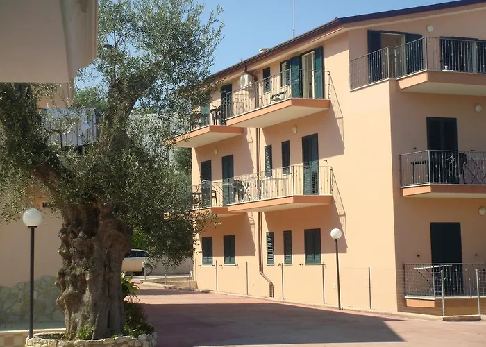 E La Cappella Del Convento Rodi Garganico