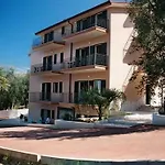 Hotel apartamentowy E La Cappella Del Convento 3*