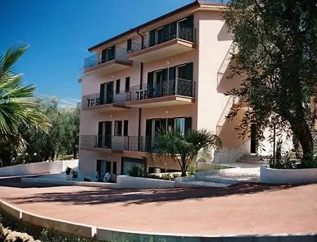 公寓式酒店 E La Cappella Del Convento 3*