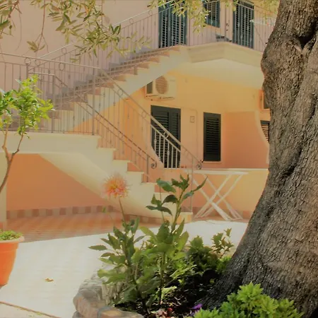 E La Cappella Del Convento 3* Rodi Garganico