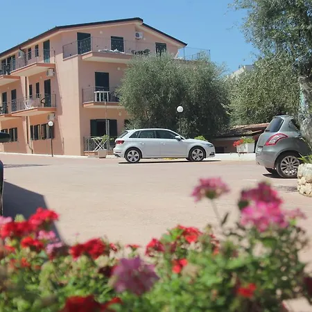 E La Cappella Del Convento Ξενοδοχείο με διαμερίσματα