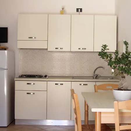 E La Cappella Del Convento