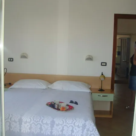 E La Cappella Del Convento