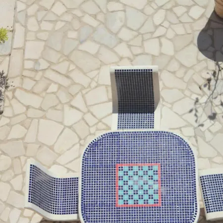 E La Cappella Del Convento