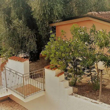 E La Cappella Del Convento