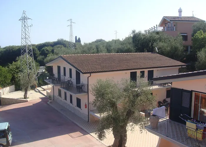 Aparthotel E La Cappella Del Convento Rodi Garganico